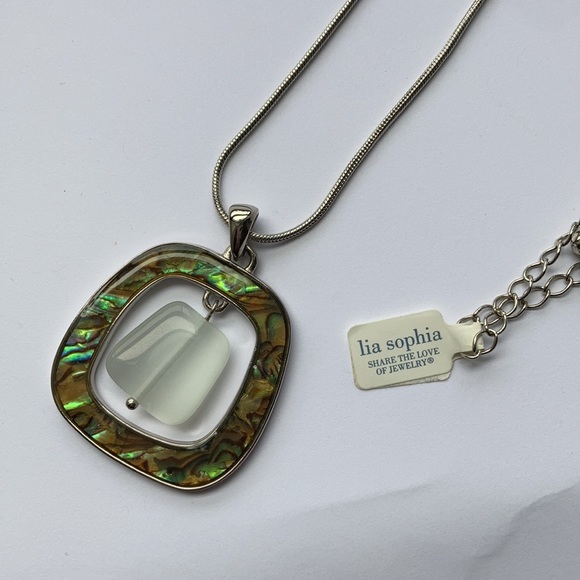 60’s Retro Necklace by Lia Sophia - Picture 2 of 3